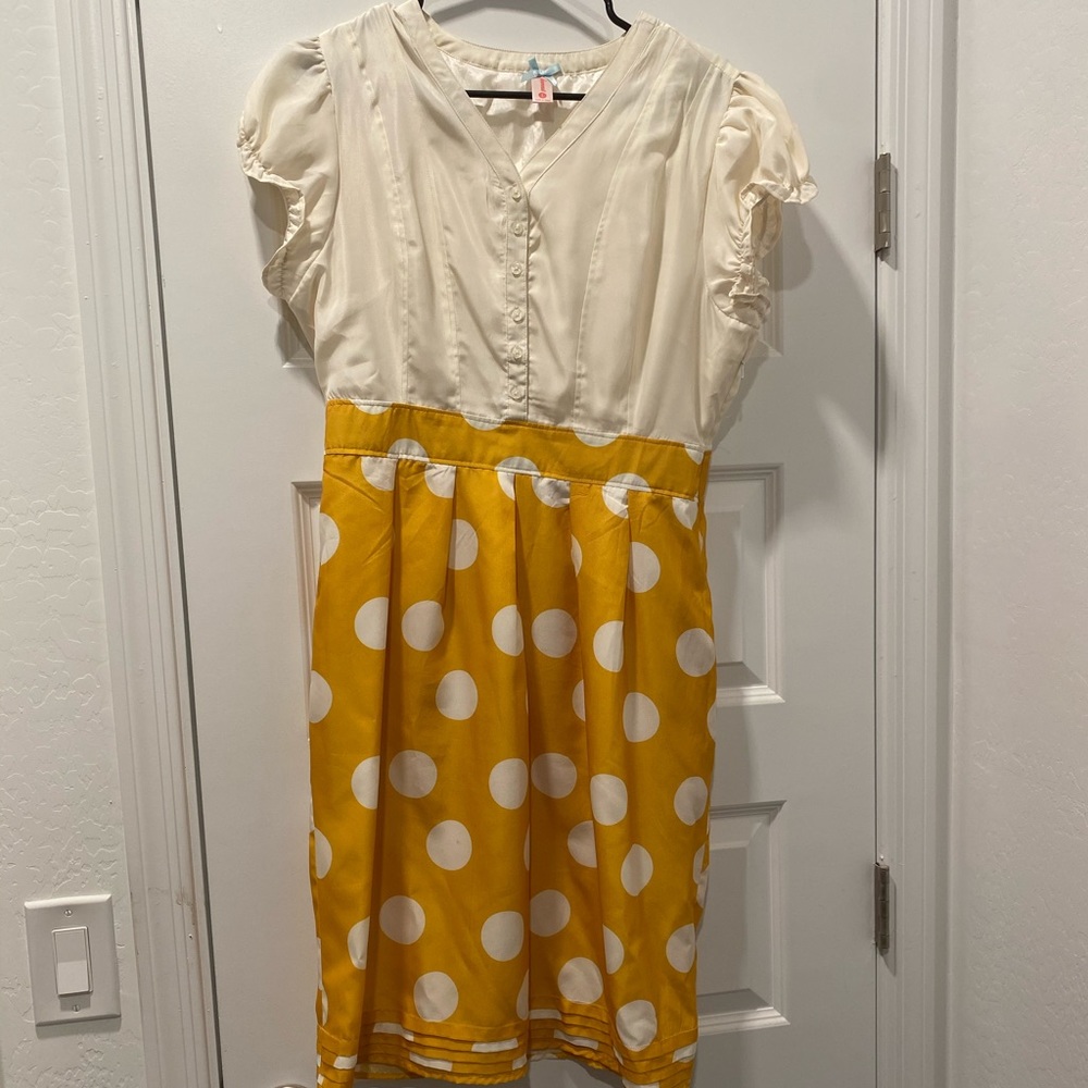 ADORABLE 😍 Polka dot dress 👗